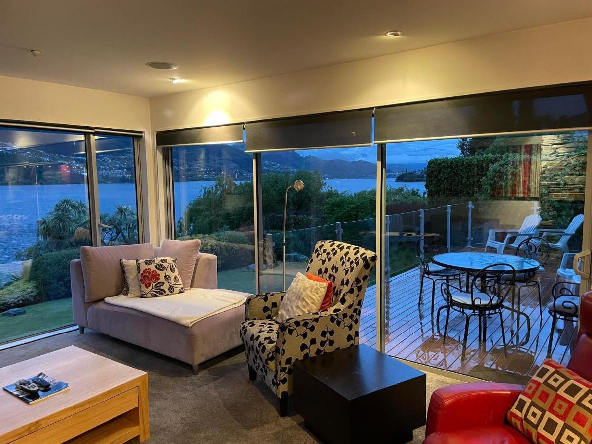 Peninsular Lakefront Queenstown Exterior photo