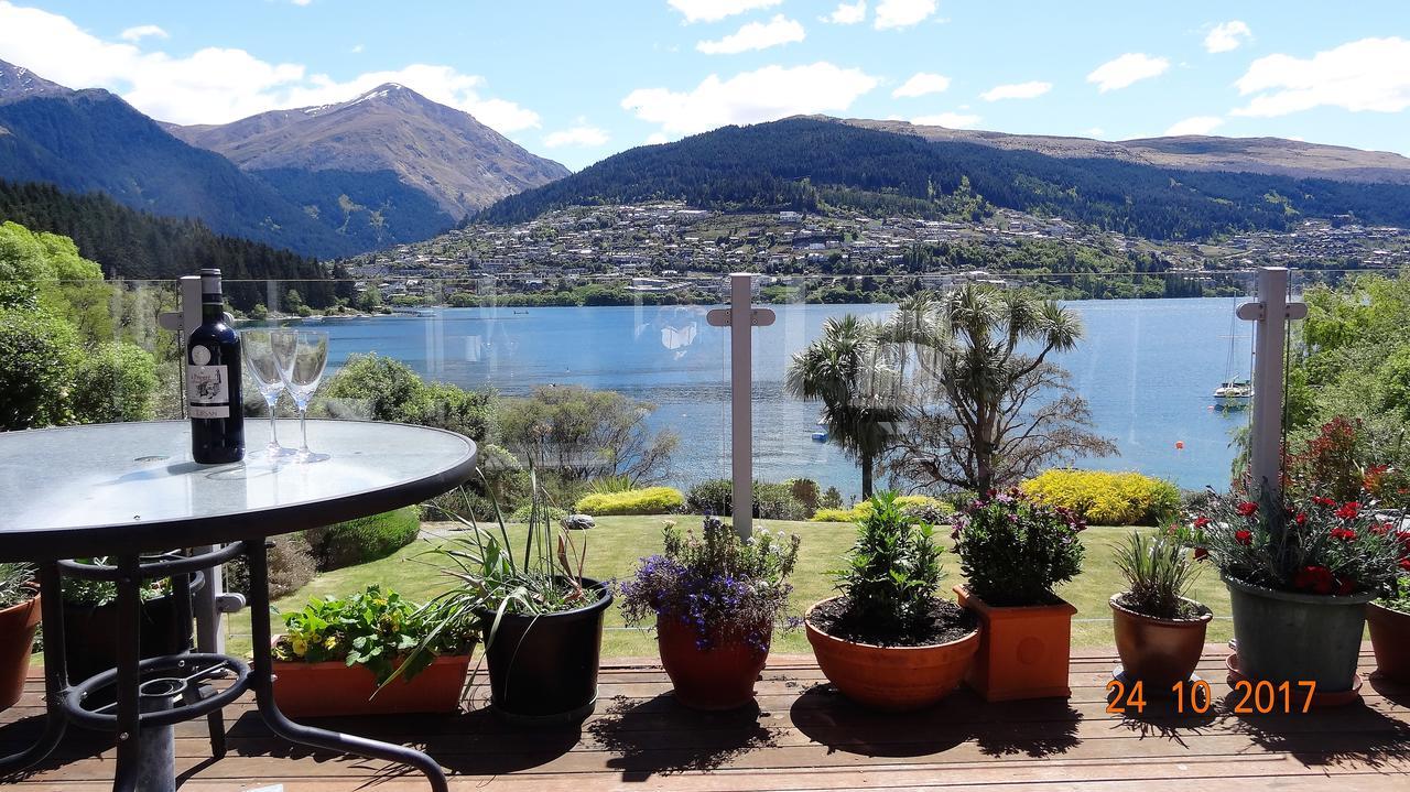 Peninsular Lakefront Queenstown Exterior photo